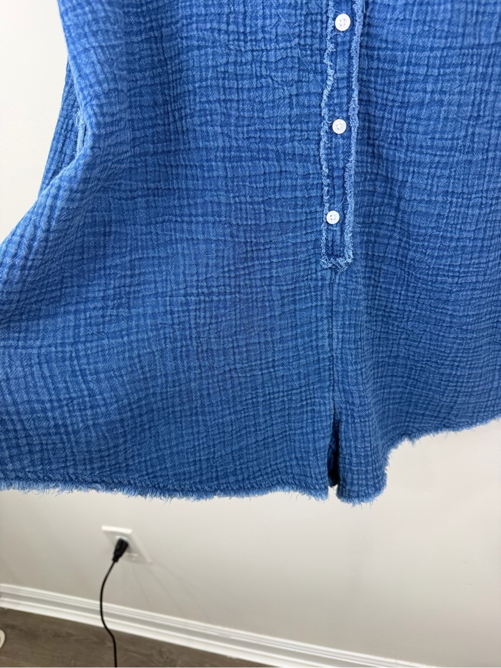 Aerie Blue Gauze Romper Button Front Raw Hem Boho Beachcore L - Picture 4 of 6